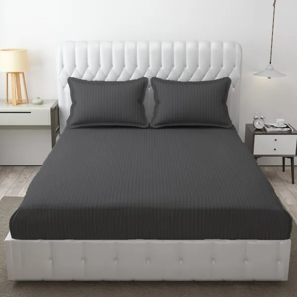 Grey_Cotton_Bedsheet_With_Pillow_Covers