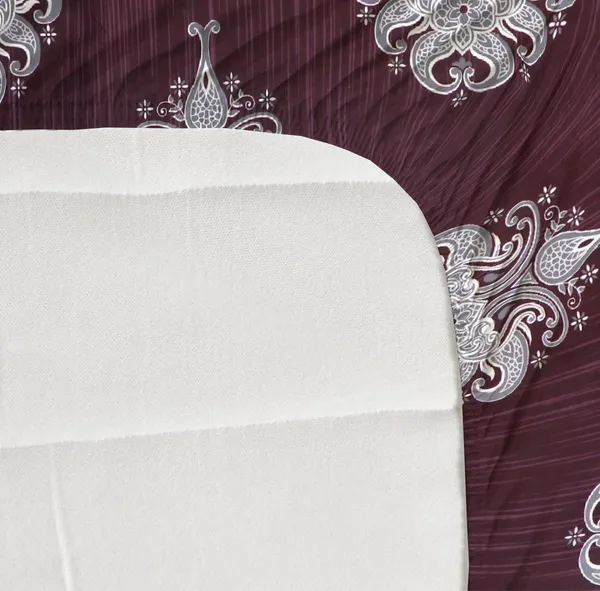 Multicolor_Cotton_Fitted_Bedsheet_Set_With_Pillow_Covers