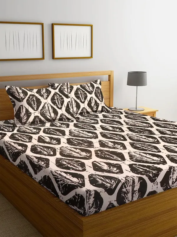 Multicolor_Cotton_Fitted_Bedsheet_With_Pillow_Covers