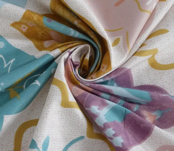 Multicolor_Cotton_Flat_Bedsheet_With_Pillow_Covers