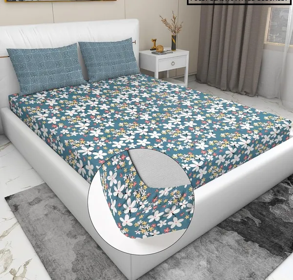 Multicolor_Cotton_Fitted_Bedsheet_With_Pillow_Covers