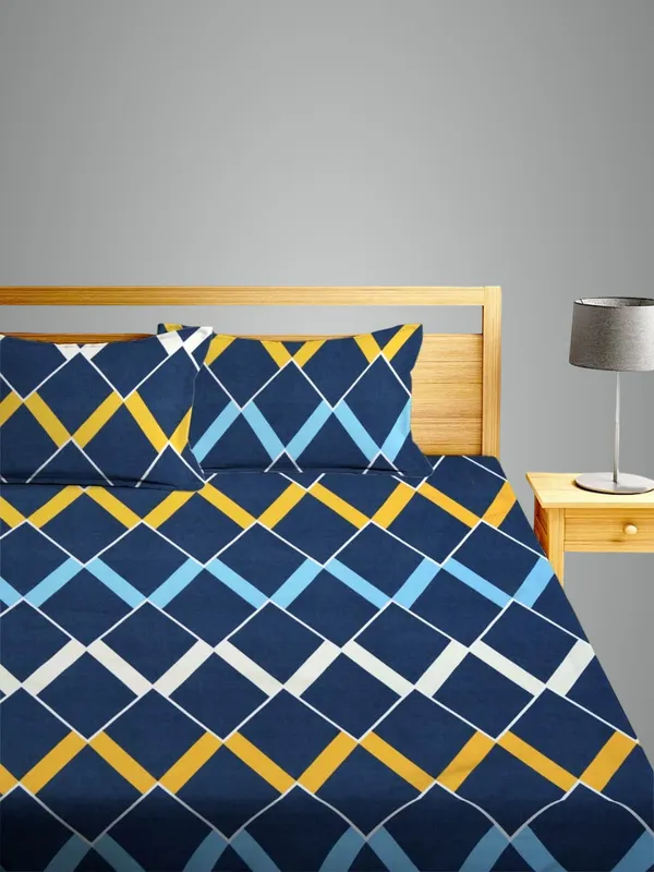 Light_Grey_Cotton_Printed_Double_Bedsheet_With_Pillow_Covers