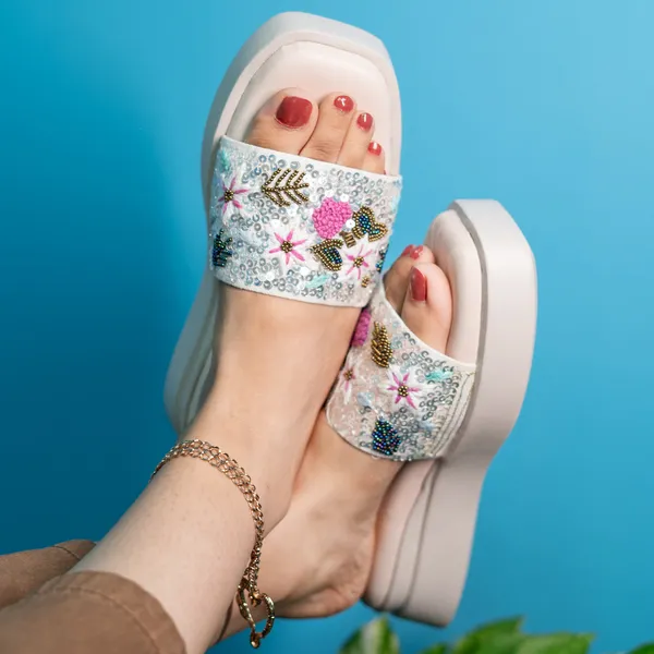 White_Synthetic_Leather_Wedges_For_Women