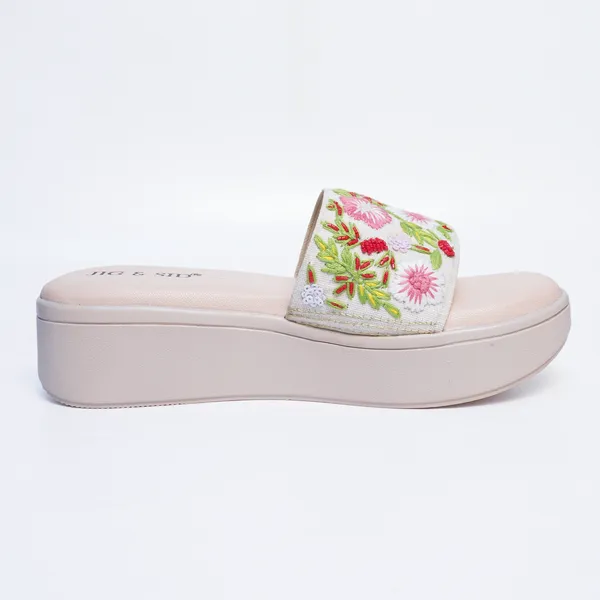 White_Synthetic_Leather_Wedges_For_Women