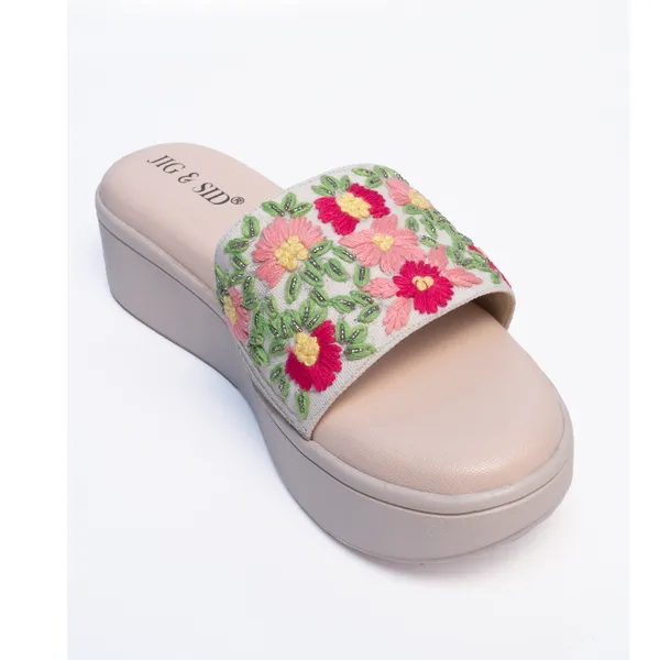 White_Synthetic_Leather_Wedges_For_Women