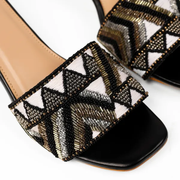 Black_Synthetic_Leather_Heels_For_Women