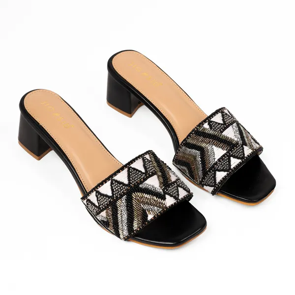Black_Synthetic_Leather_Heels_For_Women
