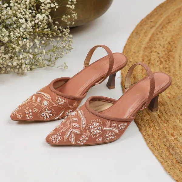 Blush_Synthetic_Leather_Heels_For_Women