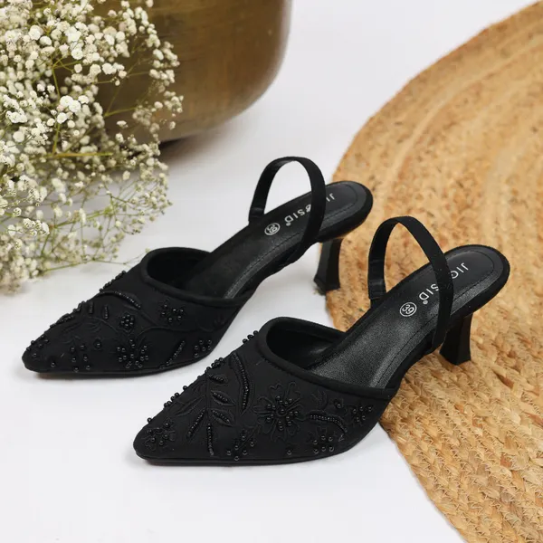 Black_Synthetic_Leather_Heels_For_Women