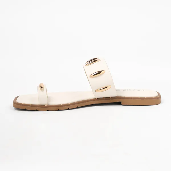 White_Synthetic_Leather_Flats_For_Women