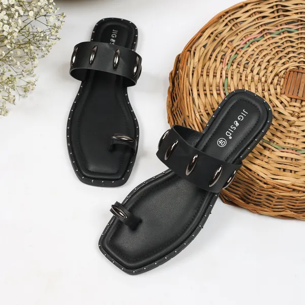 Black_Synthetic_Leather_Flats_For_Women