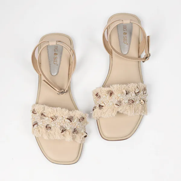 White_Synthetic_Leather_Flats_For_Women