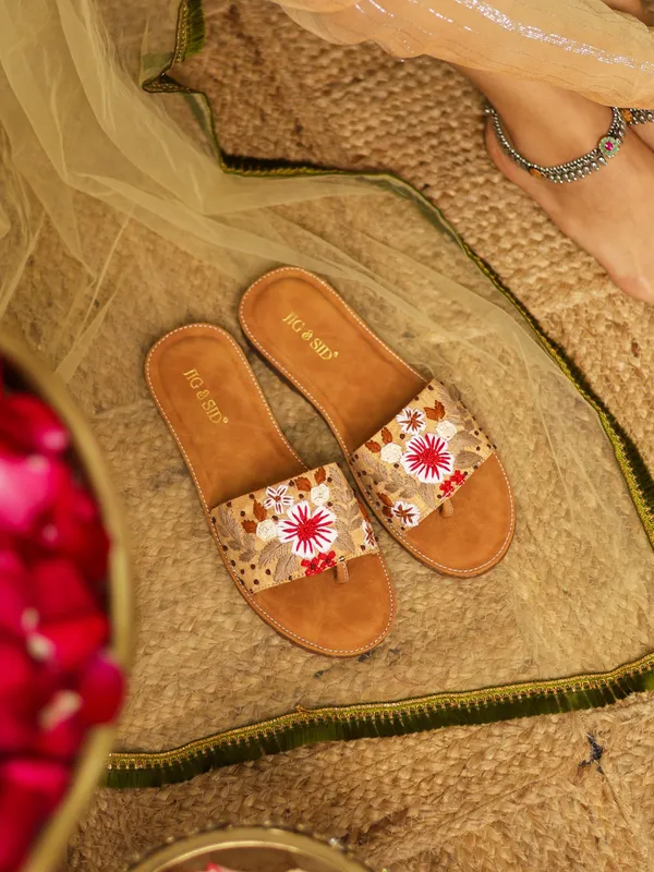 Brown_Synthetic_Leather_Flats_For_Women