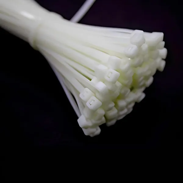 Nylon_Self-Locking_Cable_Ties