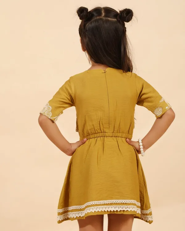 Yellow_Cotton_Blend_Premium_Dress_For_Girls