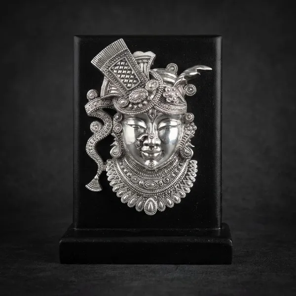 Silver_Exquisite_Pure_Shreenathji_On_Stand_Premium_Tabletop_Idol_For_Decor