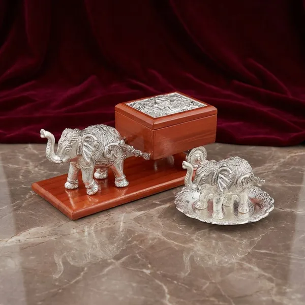 Silver_Pure_Luxury_Elephant_Cart_(Gadi)_For_Dry_Fruits_And_Sweets