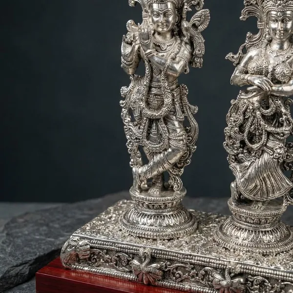 Silver_Plated_Radha_Krishna_On_Decorative_Base_Idol_Set
