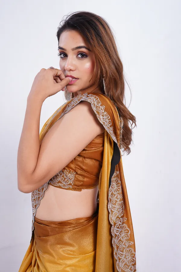 Yellow_Art_Silk_Saree_With_Blouse_Piece_For_Women