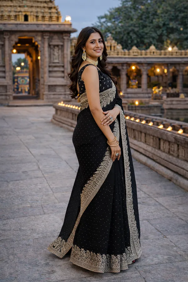 Black_Silk_Saree_With_Embroidered_Border_And_Blouse_Piece_For_Women