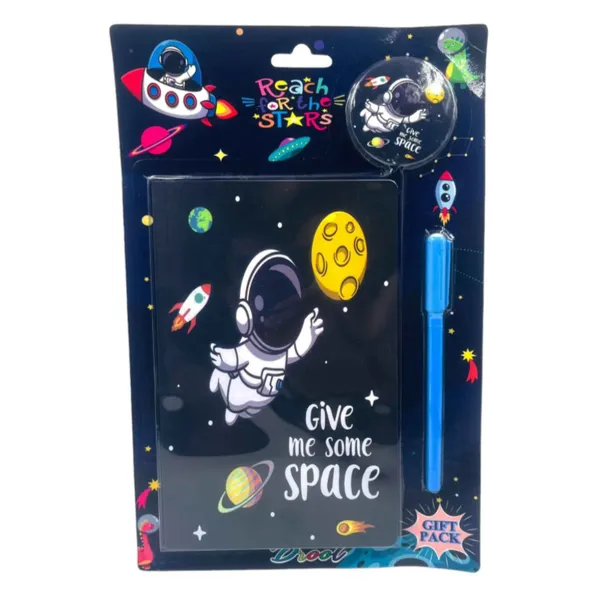 Blue_Plastic_Astronaut_Theme_Stationery_For_Boys
