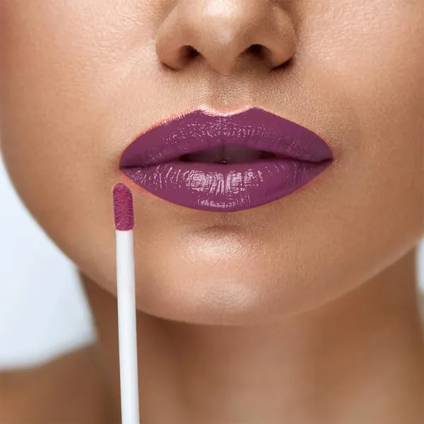 Magenta_Purple_Matte_Liquid_Long_Lasts_Smudge_Proof,_Waterproof_&_Transfer_Proof_With_Non_Sticky_&_Non_Drying,Lightweight_&_Highly_Pigmented_Lipstick_For_Women