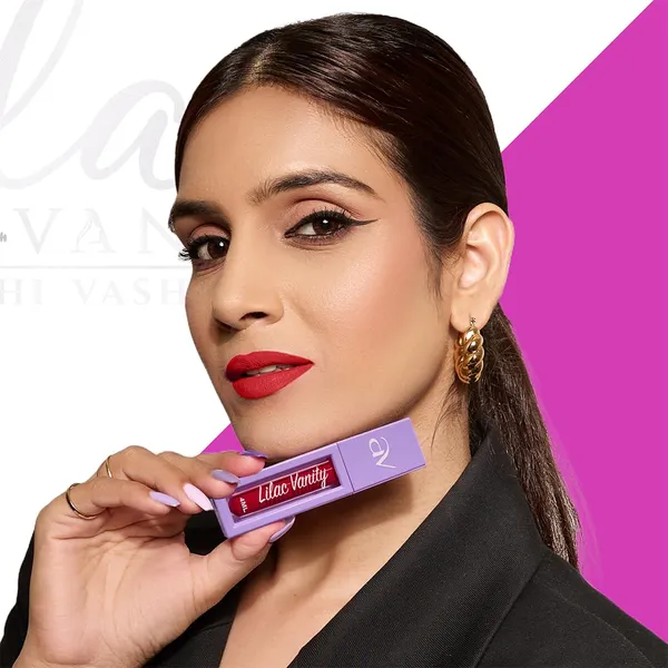 Scarlet_Matte_Liquid_Long_Lasts_Smudge_Proof,_Waterproof_&_Transfer_Proof_With_Non_Sticky_&_Non_Drying,Lightweight_&_Highly_Pigmented_Lipstick_For_Women
