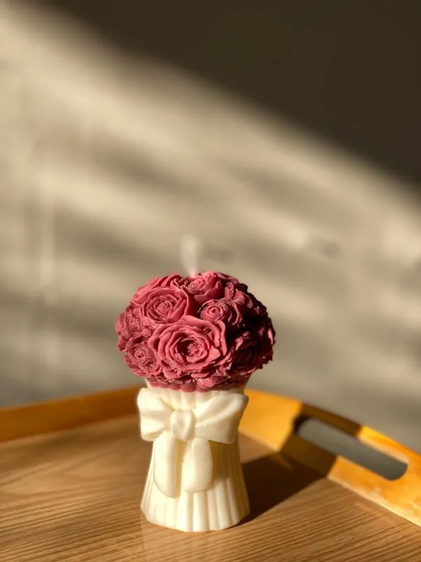Pack_Of_2_White_And_Maroon_Premium_Wax_Rose_Bouquet_Candle_For_Home_Decor