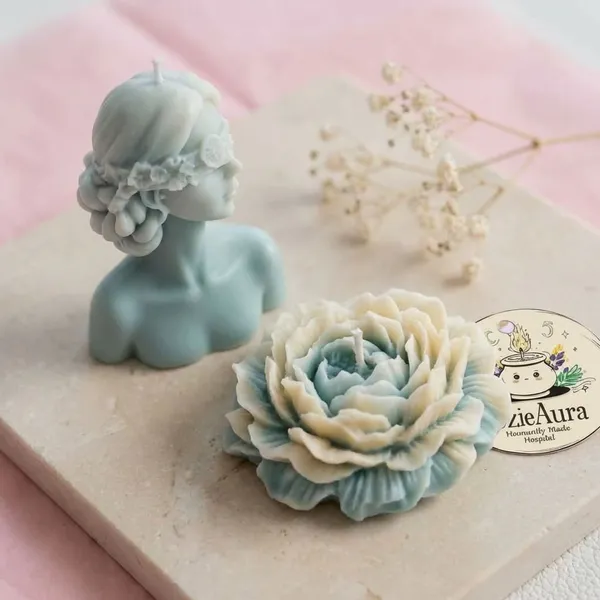 Blue_Premium_Wax_Noir_And_Bloom_Candle_For_Home_Decor