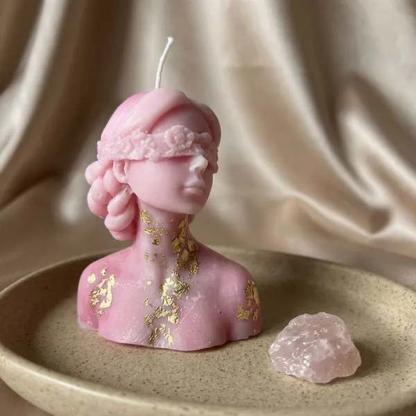 Pink_Premium_Wax_Noir_And_Bloom_Candle_For_Home_Decor