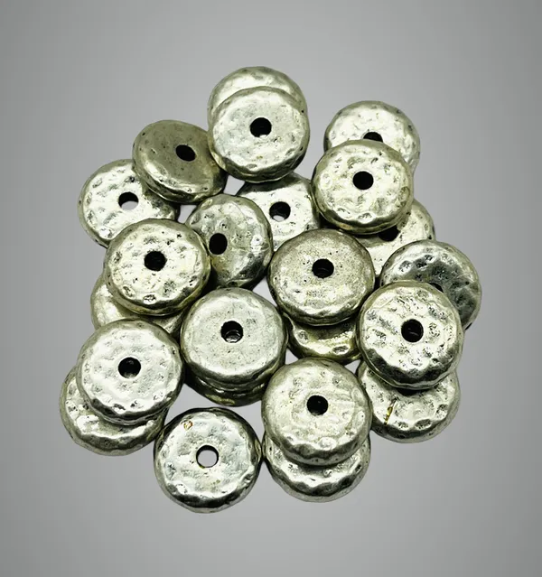 Silver_Acrylic_Metallic_Finish_Premium_Jewellery_Making_Beads_For_Jewellery_Making