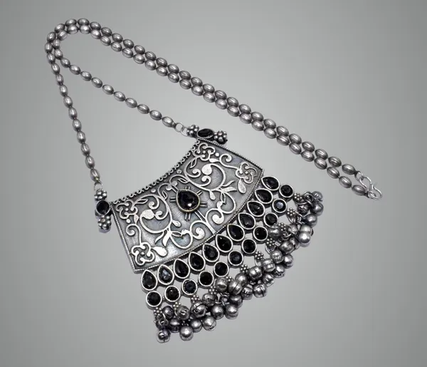 Silver_Metal_Alloy_Premium_Choker_Necklace_For_Jewellery_Making