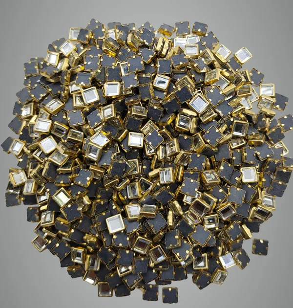 Gold_Resin_Kundan_Stone_Premium_Kundan_Stones_For_Jewellery_Making