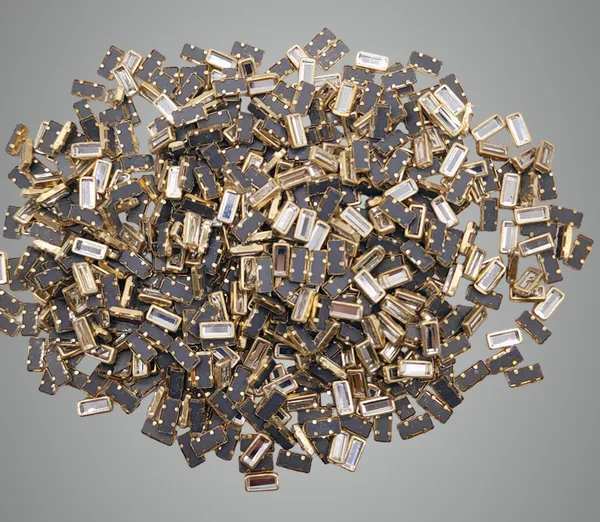 Gold_Glass_Resin_Premium_Kundan_Stones_For_Jewellery_Making