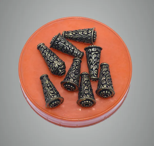 Golden_Tibetan_Alloy_Premium_Cone_Bead_Caps_For_Jewellery_Making