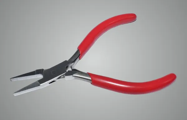 Red_Glass_Premium_Chain_Nose_Plier_For_Jewellery_Making