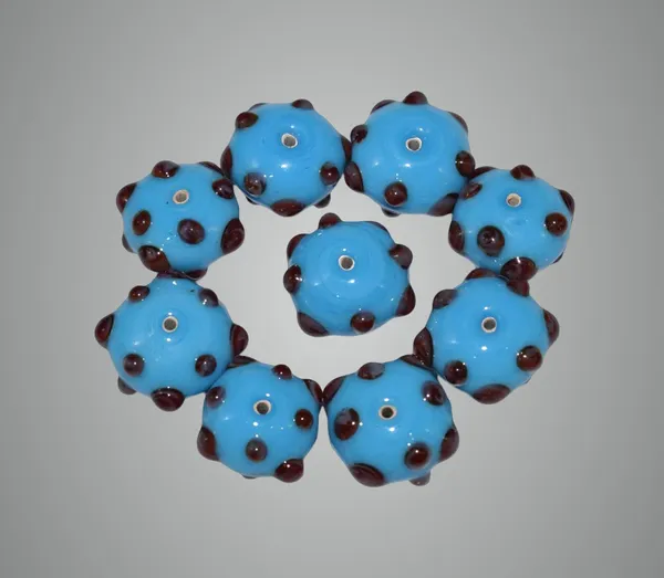 Sky_Blue_And_Maroon_Glass_Premium_Jewellery_Making_Beads_For_Jewellery_Making