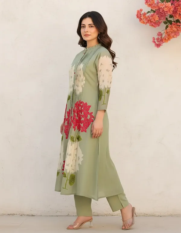 Pastel_Green_Floral_Mul_Cotton_Kurta_Set_For_Women