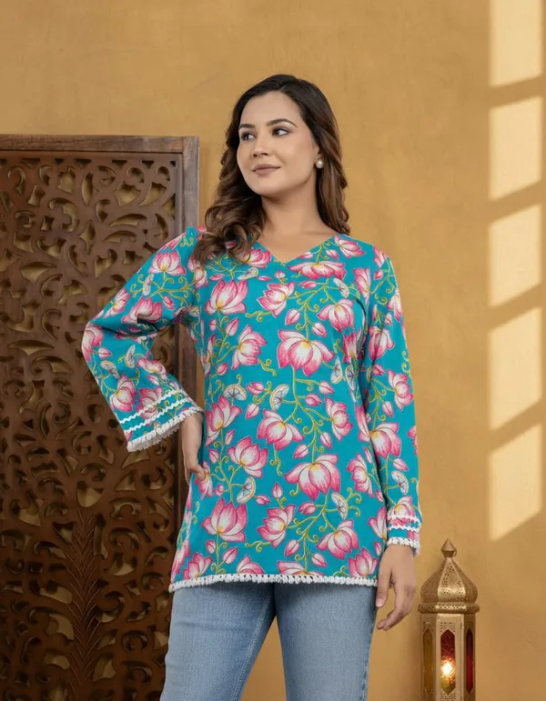 Blue_Floral_Cotton_Short_Kurti_For_Women