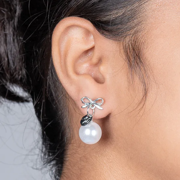 Silver_Pearl_Bow_Studs_Anti_Tarnish_Earring_For_Women_And_Girls