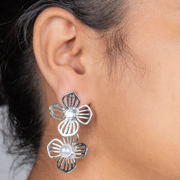 Silver_Twin_Bloom_Studs_Anti_Tarnish_Earring_For_Women_And_Girls