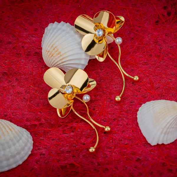 Golden_Bloom_Drops_Anti_Tarnish_Earring_For_Women_And_Girls