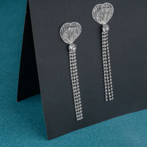Silver_Crystal_Fringe_Chic_Anti_Tarnish_Earring_For_Women_And_Girls