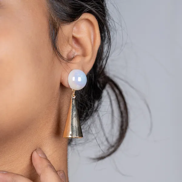 Golden_Cone_Pearl_Drops_Anti_Tarnish_Earring_For_Women_And_Girls