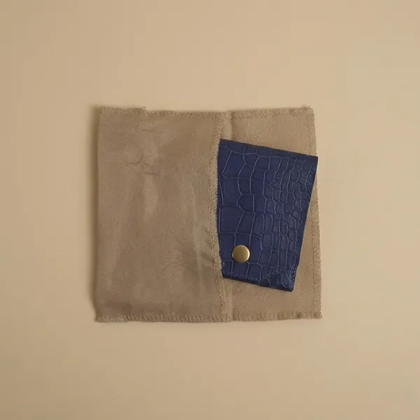 Navy_Blue_Croco_Leather_Flip_Wallet_for_Men