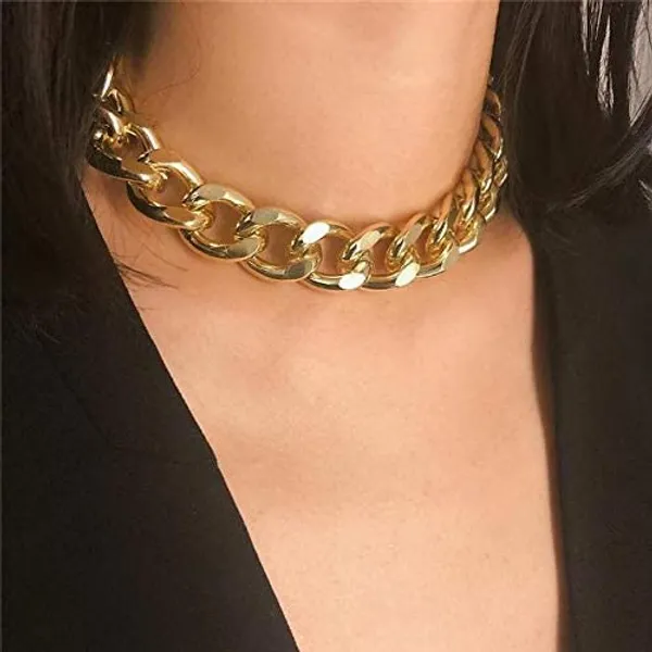 Gold_Metal_Necklace_Chain_For_Women