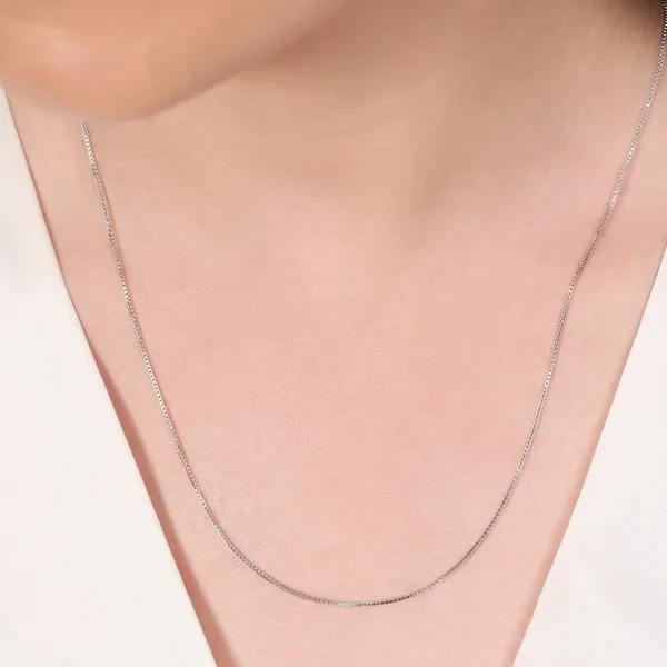 Silver_Alloy_Premium_Chain_For_Women