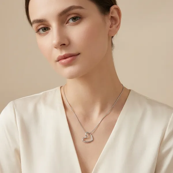 Silver_Alloy_Premium_Chain_For_Women
