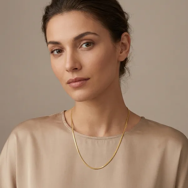 Gold_Alloy_Premium_Chain_For_Women