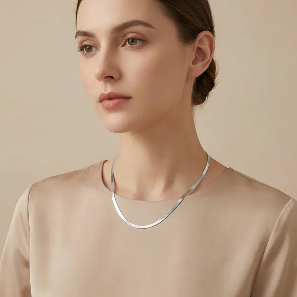 Silver_Alloy_Premium_Chain_For_Women